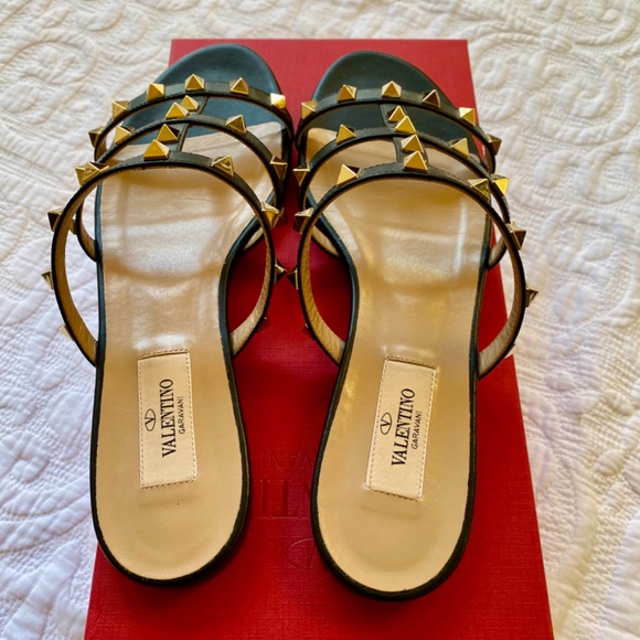 Valentino Garavani Rock Stud Sandals - Picture 8 of 16